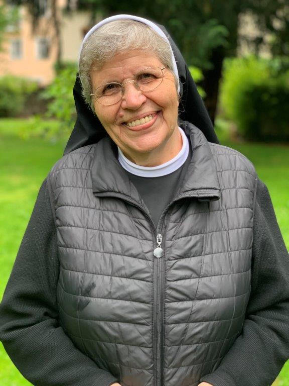 Sr. Carin